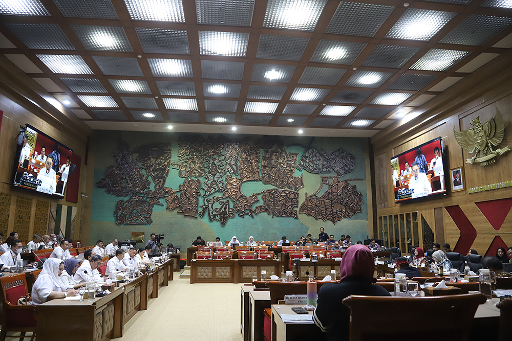 Raker Komisi X DPR Bersama Menteri Kebudayaan Rapat Kerja Komisi X bersama Kementerian Kebudayaan. (BeritaNasional/Elvis Sendouw)