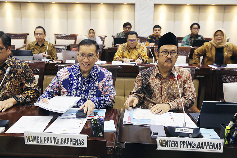 Rapat kerja Komisi XI dengan Menteri Perencanaan Pembangunan Nasional (PPN)/Kepala Bappenas. (BeritaNasional/Elvis Sendouw)