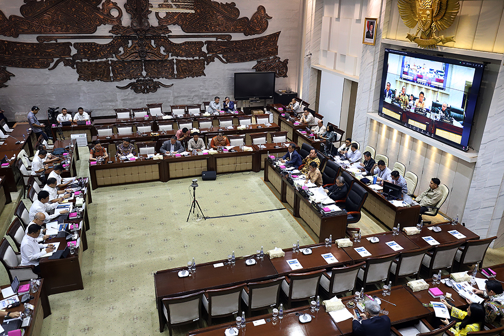 Rapat Kerja Komisi III bersama Menteri Keuangan membahas Kinerja Penerimaan Negara Triwulan I Tahun Anggaran 2026. (BeritaNasional/Elvis Sendouw)