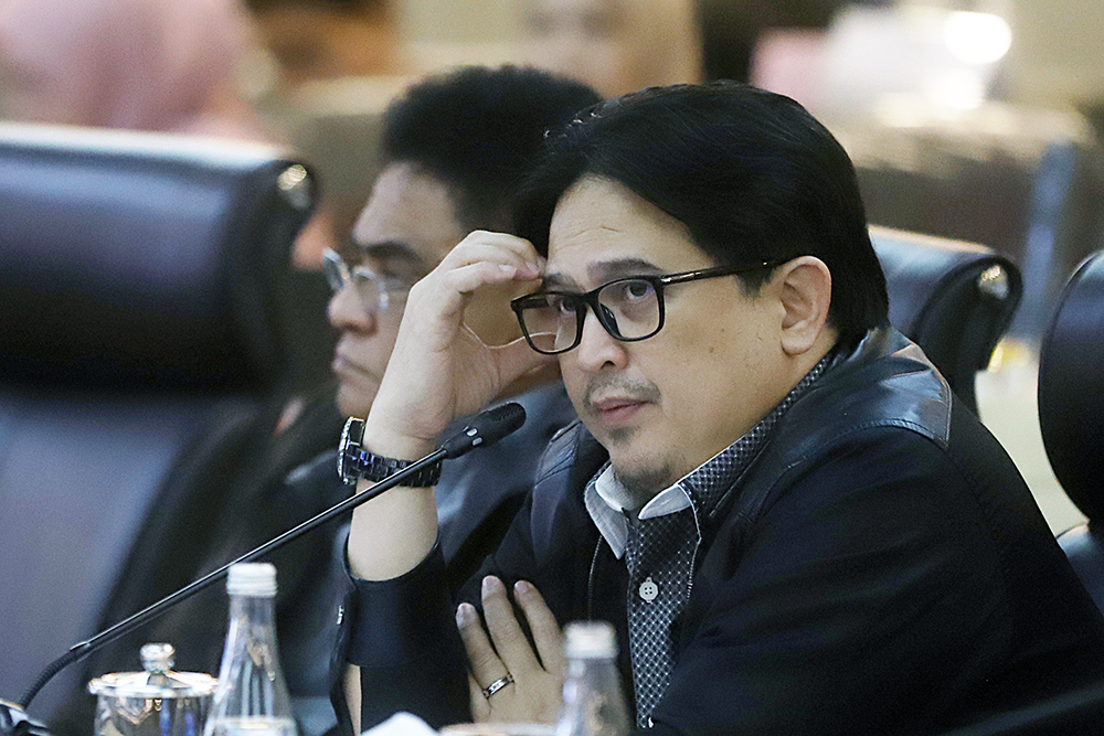 Menteri Imigrasi dan Permasyarakatan Agus Andrianto memberikan penjelasan dalam rapat kerja bersama Komisi XIII DPR. (BeritaNasional/Elvis Sendouw)