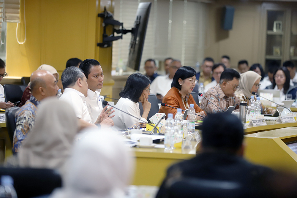 Rapat kerja Komite IV bersama Menkeu Sri Mulyani. (BeritaNasional/Elvis Sendouw)