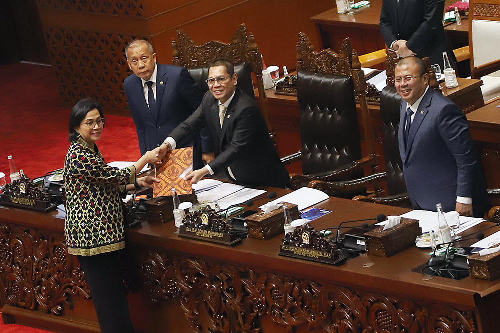 Penyampaian keterangan Pemerintah pada Rapat Paripurna ke-21 Masa Persidangan IV Tahun Sidang 2024-2025. (BeritaNasional/Elvis Sendouw)