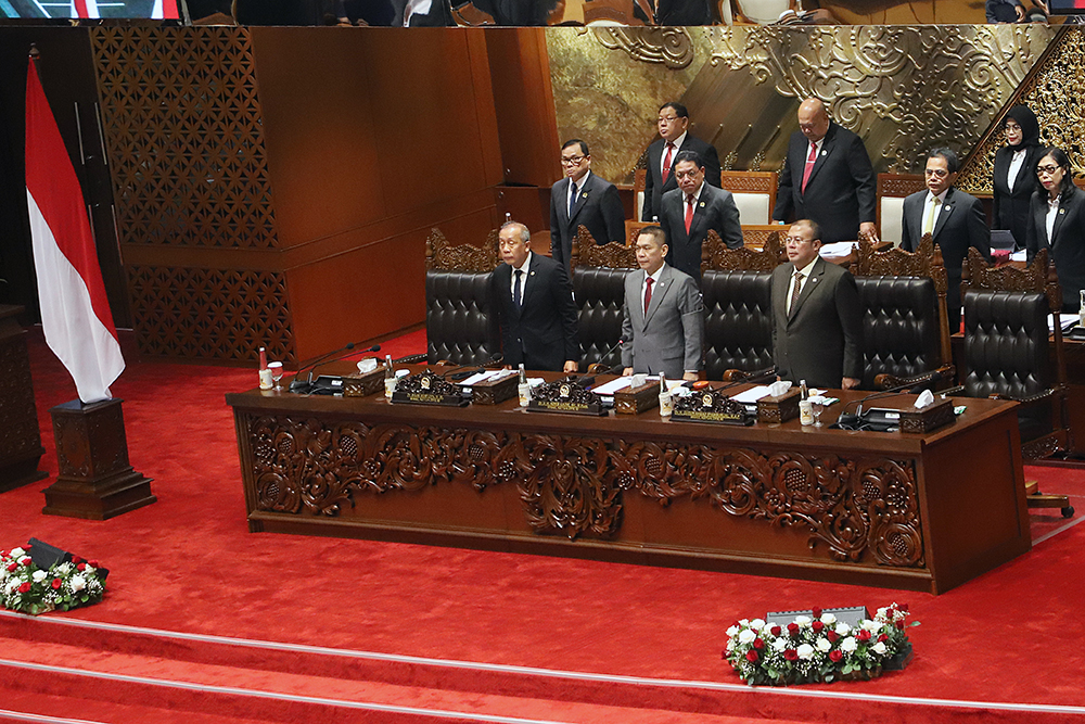Rapat Paripurna DPR ke-23 Bahas RUU Tentang Pertanggungjawaban atas Pelaksanaan APBN 2024 Rapat paripurna DPR RI ke-23 Masa Persidangan IV Tahun Sidang 2024-2025 bahas RUU tentang Pertanggungjawaban atas Pelaksanaan APBN . (BeritaNasional/Elvis Sendouw)