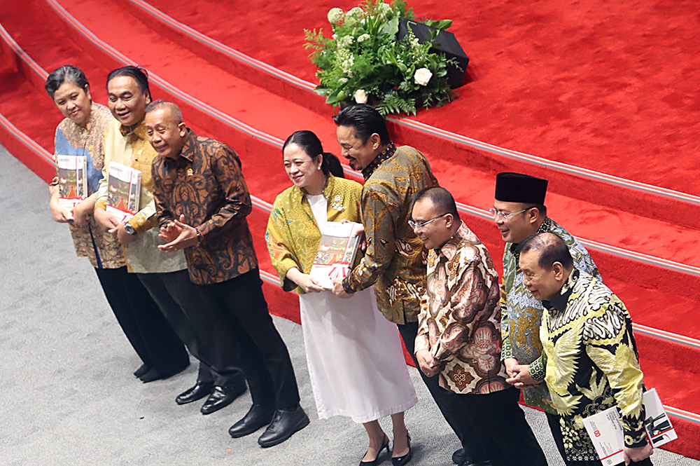 Pidato penutupan Masa Persidangan I Tahun Sidang 2025-2026 saat Rapat Paripurna DPR . (BeritaNasional/Elvis Sendouw)