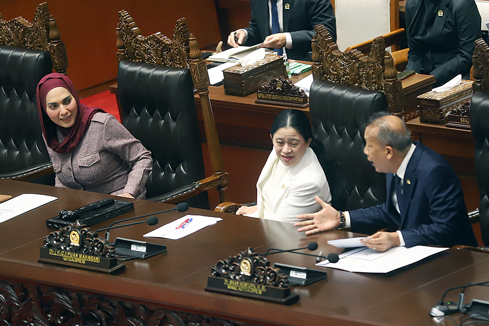 Ketua DPR Puan Maharani menyampaikan pidato pada Rapat Paripurna ke-15. (BeritaNasional/Elvis Sendouw)