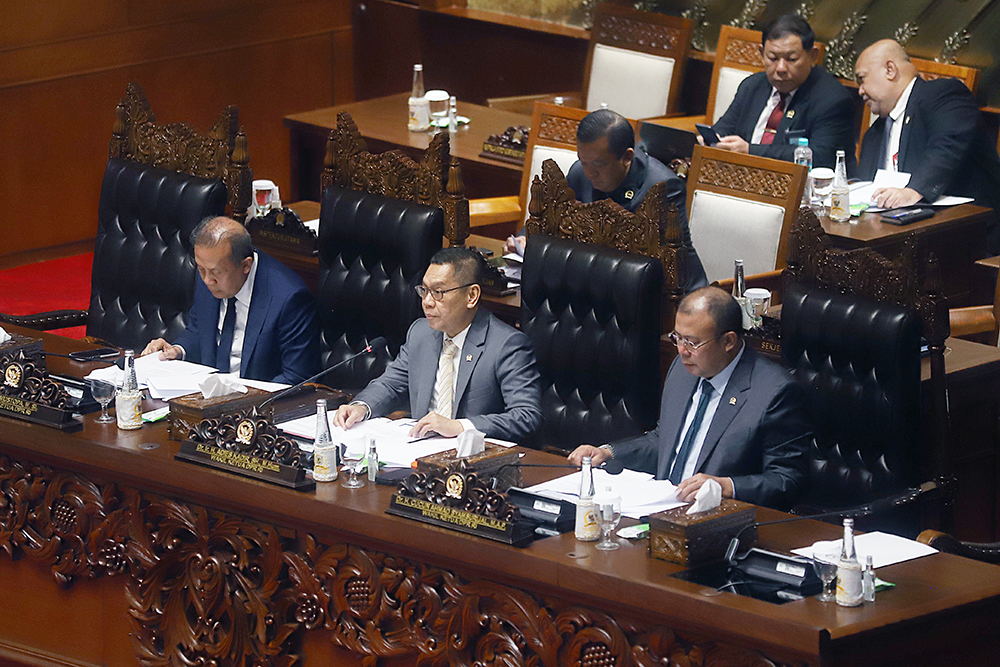 Rapat Paripurna Ke-7 DPR RI Masa Persidangan I Tahun Sidang 2024-2025 di Kompleks Parlemen, Senayan, Jakarta, Selasa (12/11/2024). (BeritaNasional/Elvis Sendouw)