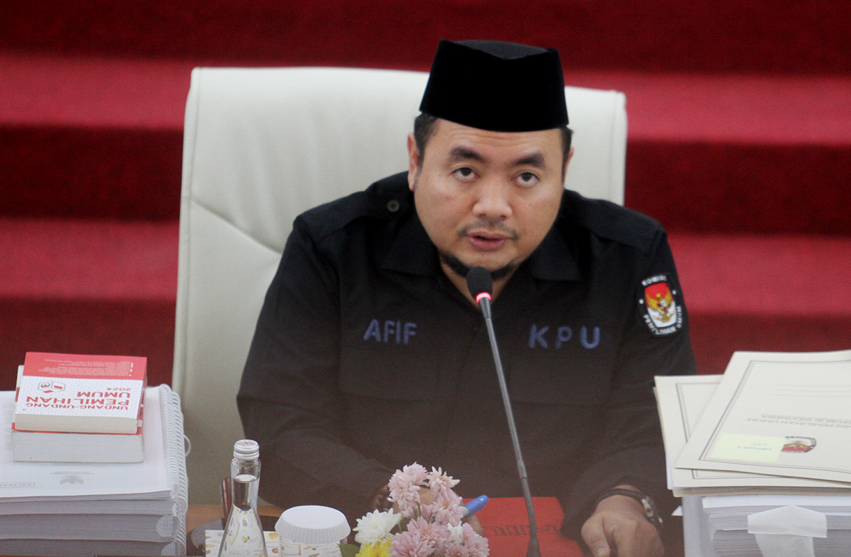 Suasana rapat pleno rekapitulasi nasional Pemilu 2024 pascatindak lanjut putusan Mahkamah Konstitusi (MK) di Gedung KPU, Jakarta, Minggu (28/7/2024). (BeritaNasional.com/Oke Atmaja)