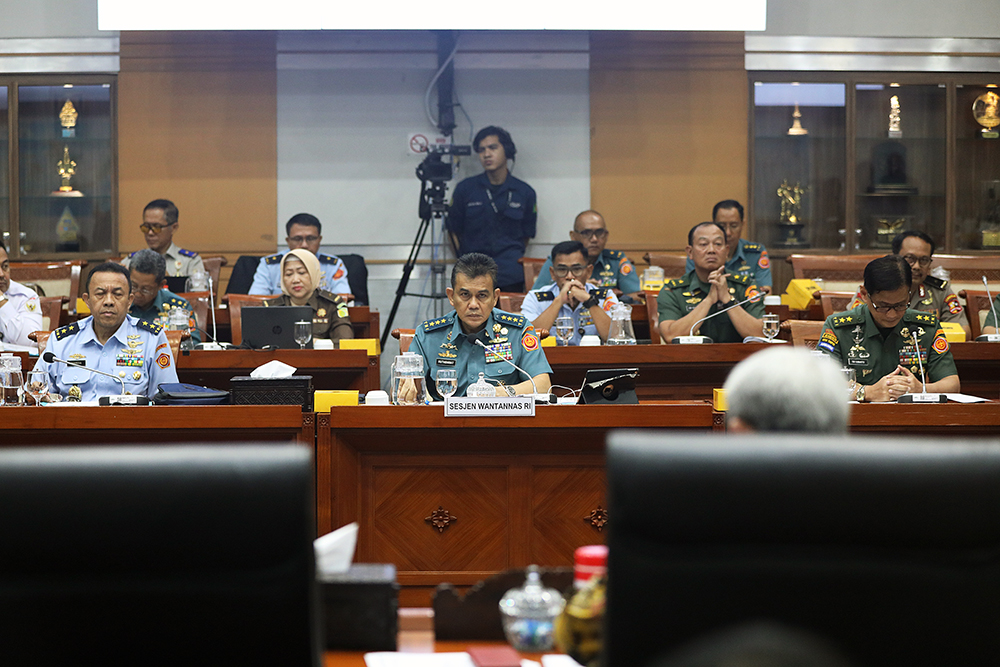 Dewan Ketahanan Nasional (Wantannas) hadiri rapat dengar pendapat bersama komisi I DPR. (BeritaNasional/Elvis Sendouw)