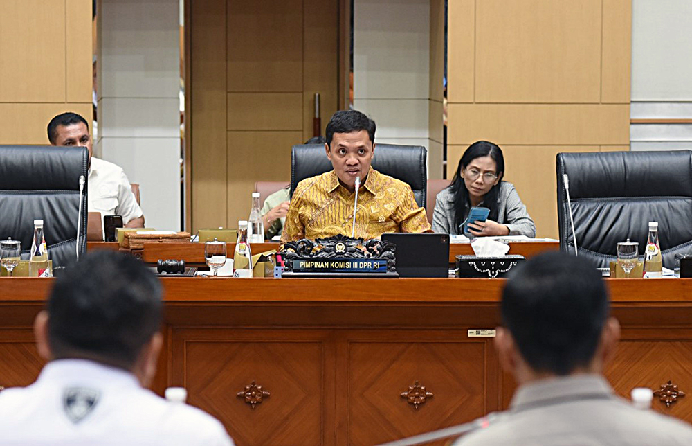 Rapat Dengar Pendapat (RDP) Komisi III bersama Kapolrestabes Semarang dan Keluarga Korban Alm. Gamma. (BeritaNasional/Elvis Sendouw)