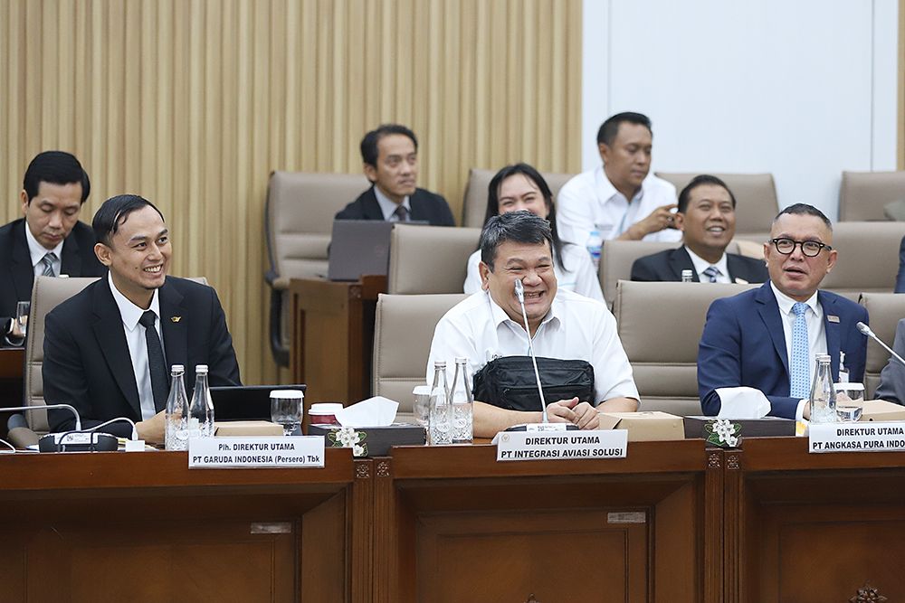 Rapat Dengar Pendapat Komisi VI DPR dengan PT Garuda Indonesia. (BeritaNasional/Elvis Sendouw)
