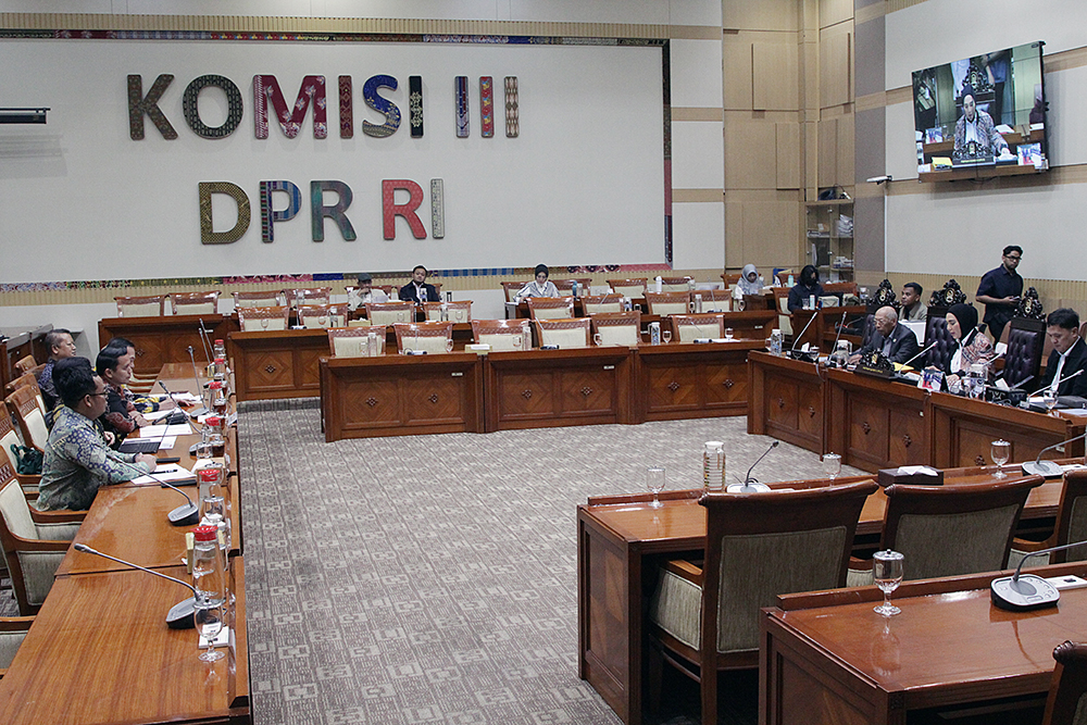 Rapat Dengar Pendapat Umum (RDPU) dengan Komisi III DPR bersama  Forum Solidaritas Hakim Ad Hoc Indonesia. (BeritaNasional/Elvis Sendouw)