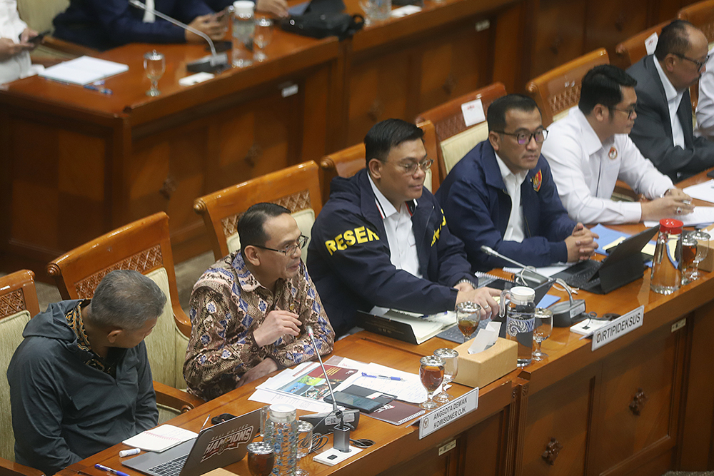 Rapat Dengar Pendapat Umum (RDPU) Komisi III bersama OJK, PPATK, LPSK, dan paguyuban Lender Dana Syariah Indonesia. (BeritaNasional/Elvis Sendouw)