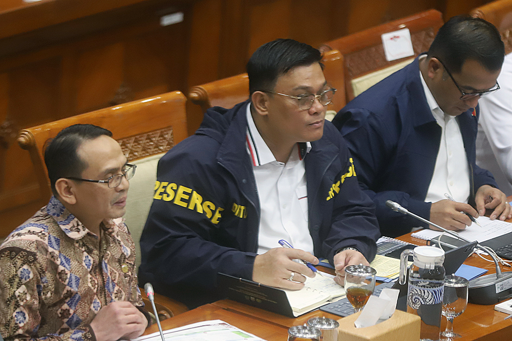 Rapat Dengar Pendapat Umum (RDPU) Komisi III bersama OJK, PPATK, LPSK, dan paguyuban Lender Dana Syariah Indonesia. (BeritaNasional/Elvis Sendouw)