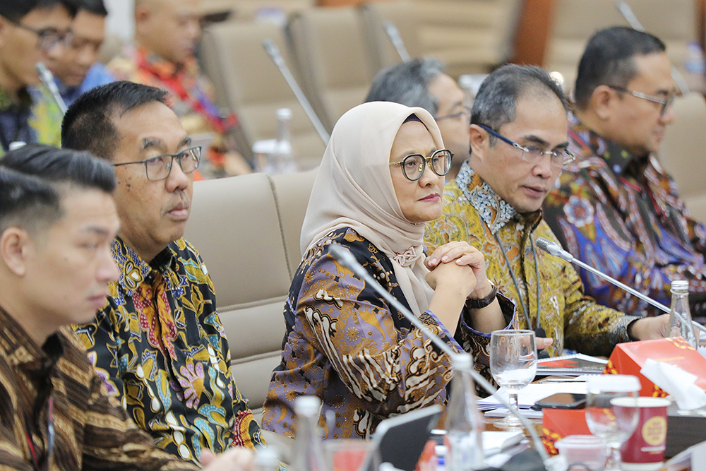 Rapat Dengar Pendapat Umum (RDPU) Komisi VI bersama PT Telkom. (BeritaNasional/Elvis Sendouw)