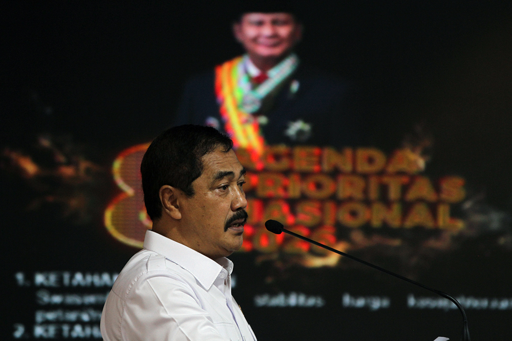 Menteri Imigrasi dan Pemasyarakatan (ImiPas) Agus Andrianto memaparkan capaian Kinerja dalam refleksi akhir tahun 2025. (BeritaNasional/Elvis Sendouw)