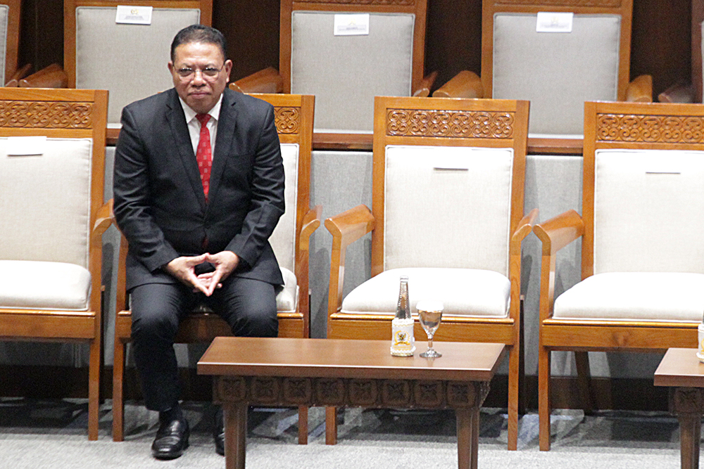Rapat Paripurna DPR RI menyetujui Inosentius Samsul sebagai Hakim Konstitusi menggantikan Arief Hidayat sebagai Hakim Mahkamah Konstitusi (MK) pilihan DPR. (BeritaNasional/Elvis Sendouw)