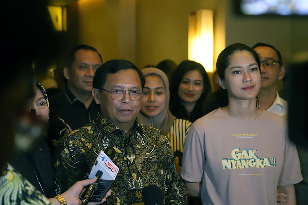 Sekjen Partai Demokrat ajak kader partai nonton film 'Gak Nyangka' yang diproduseri oleh Wakil Ketua Umum Partai Demokrat Edhie Baskoro Yudhyono alias Ibas. (BeritaNasional/Elvis Sendouw)