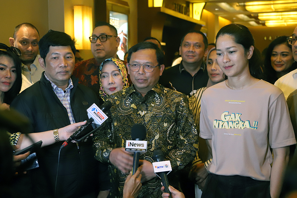 Sekjen Partai Demokrat ajak kader partai nonton film 'Gak Nyangka' yang diproduseri oleh Wakil Ketua Umum Partai Demokrat Edhie Baskoro Yudhyono alias Ibas. (BeritaNasional/Elvis Sendouw)
