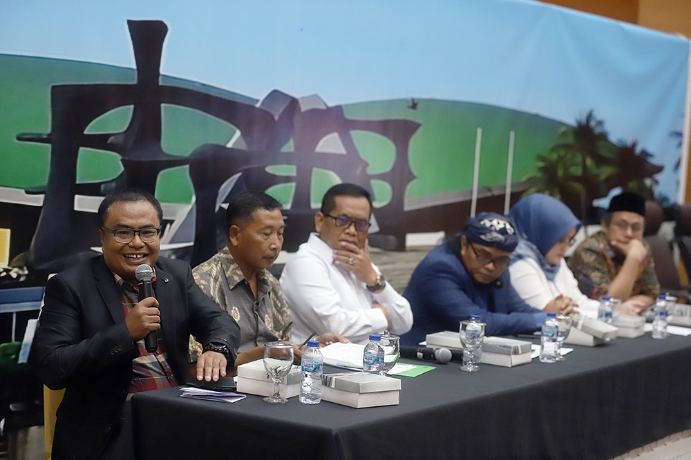 KWP bersama DPR RI gelar diskusi Forum Legislasi dengan tema “Serap Aspirasi Mata Rantai Industri Hasil Tembakau”. (BeritaNasional/Elvis Sendouw)