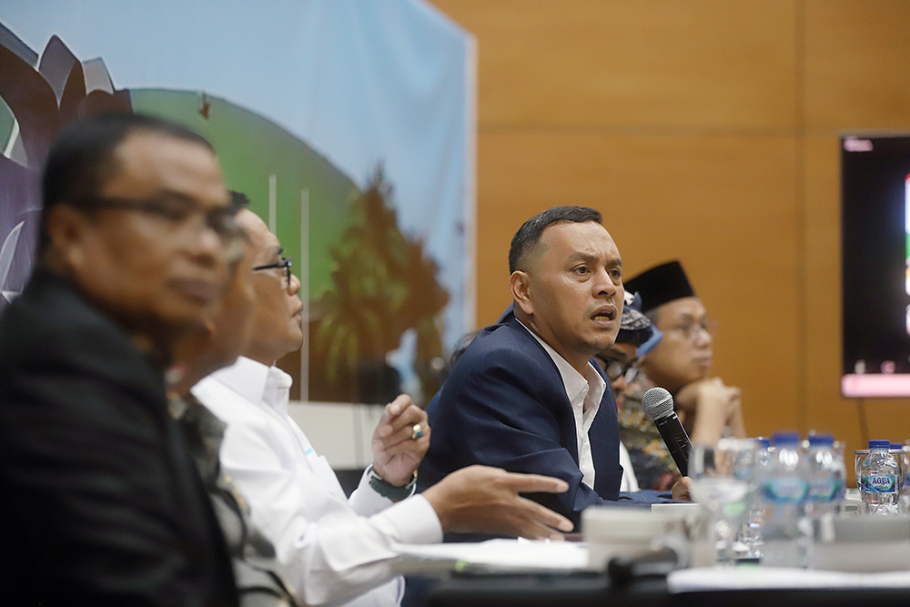 KWP bersama DPR RI gelar diskusi Forum Legislasi dengan tema “Serap Aspirasi Mata Rantai Industri Hasil Tembakau”. (BeritaNasional/Elvis Sendouw)