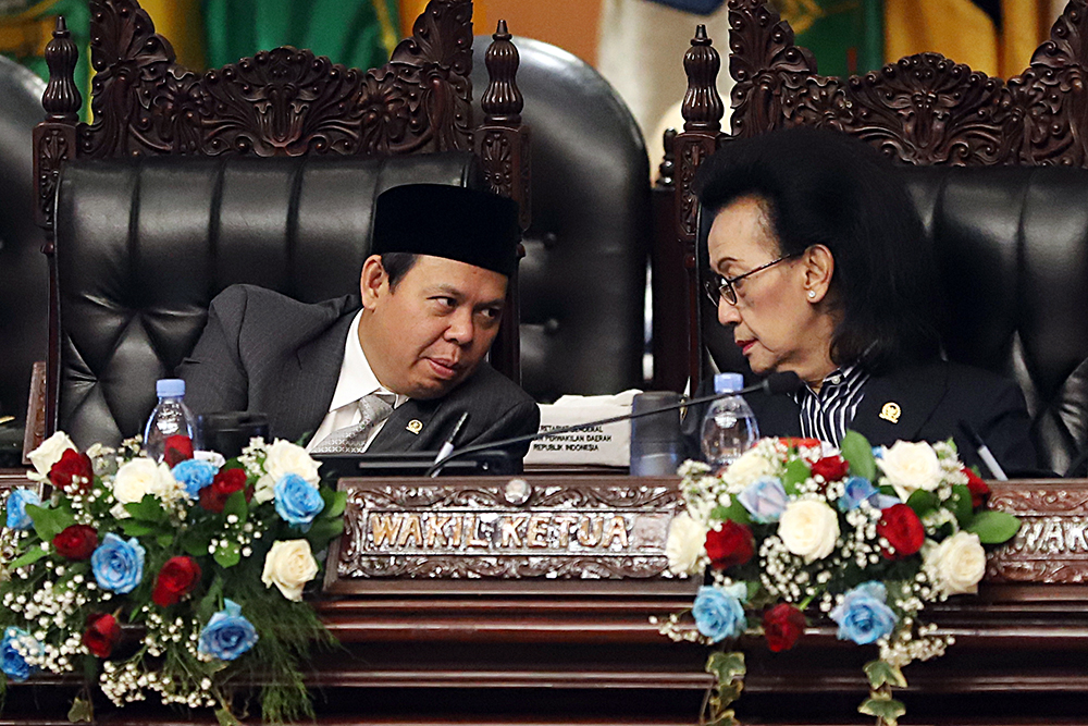 Ketua DPD RI Sultan Baktiar Najamudin bersama pimpinan DPD memimpin Sidang Paripurna ke-3 Masa Sidang I Tahun 2025–2026. (BeritaNasional/Elvis Sendouw)