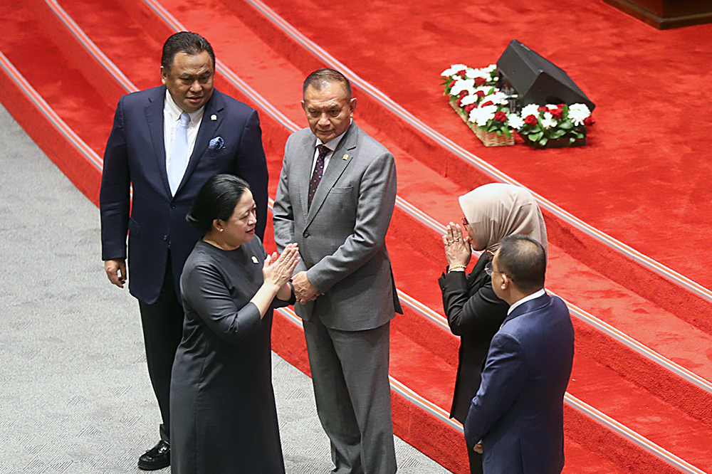 Sidang Paripurna DPR menetapkan Iffa Rosita sebagai anggota KPU periode 2022 - 2027 menggantikan Hasyim Asy'ari. (BeritaNasional/Elvis Sendouw)