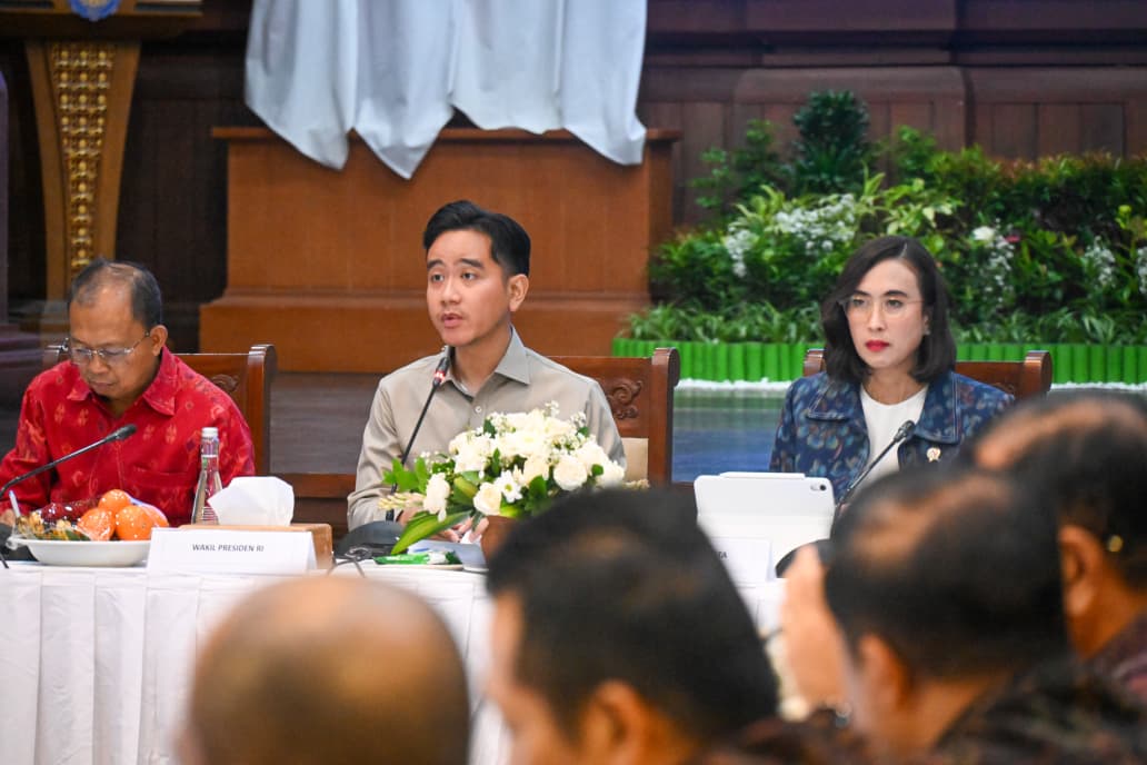 Silaturahmi Wapres bersama Para Pelaku Usaha Sektor Pariwisata di Politeknik Pariwisata Bali. (BeritaNasional/Elvis/HO Setwapres)