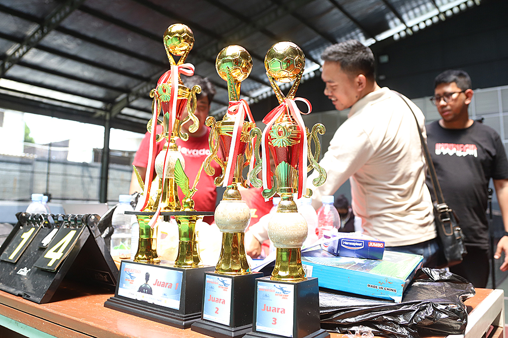 Keceriaan jurnalis mengikuti Turnamen Futsal Antarwartawan Piala Ketua KWP 2024 Ariawan. (BeritaNasional/Elvis Sendouw)