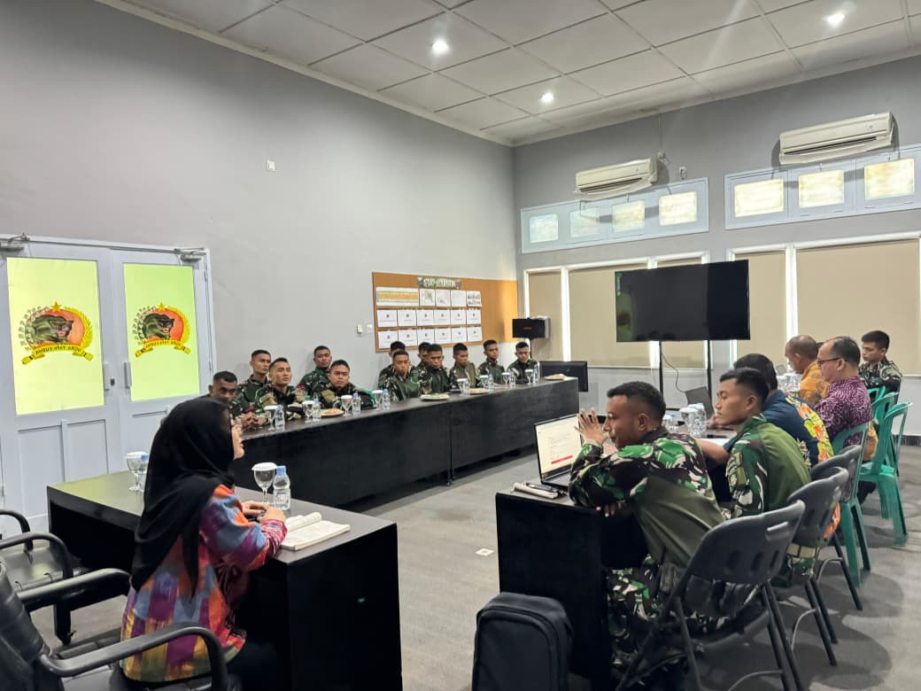 Yonif 515/UTY/9/2 Kostrad menerima kunjungan dari tim teknis Pemerintah Kabupaten Jember. (BeritaNasional/Elvis/HO Dispenad)