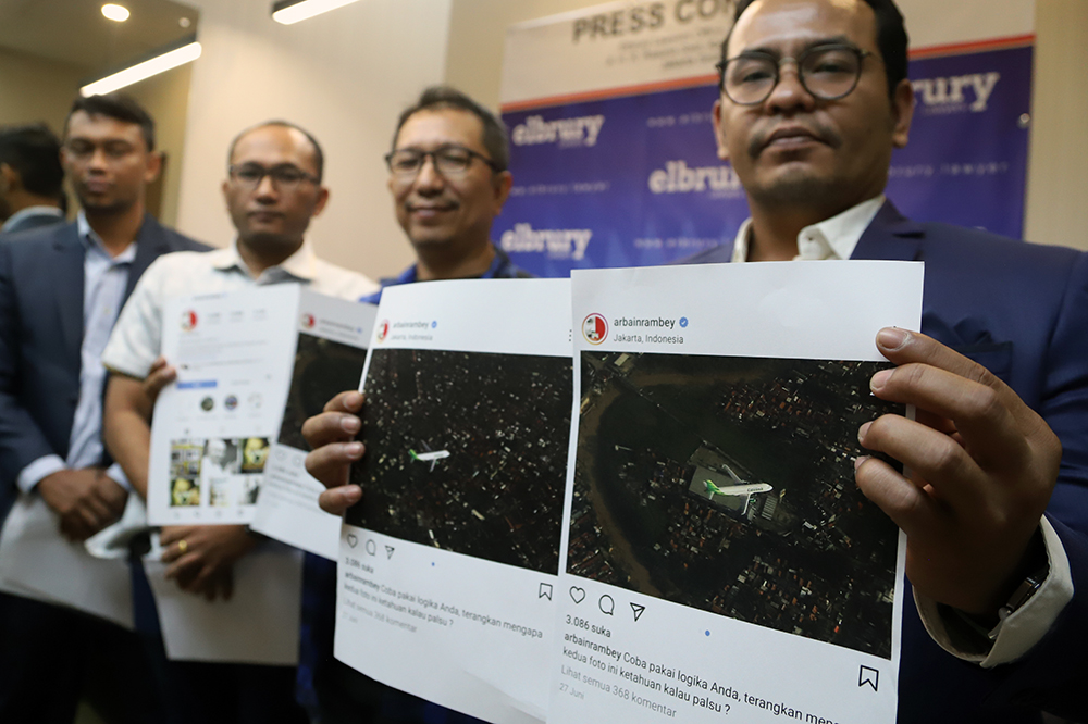 Fotografer pofesional Hasiholan Siahaan melayangkan somasi terkait fotonya yang dianggap palsu di sosmed. (BeritaNasional/Elvis Sendouw)