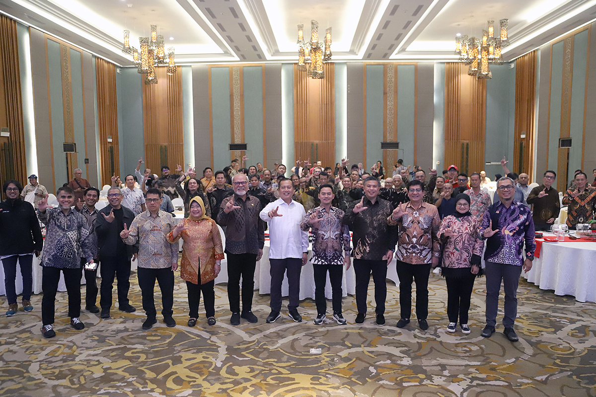Sosialisasi MPR Penguatan Tata Kelola Sumber Daya Alam dalam Mendukung Pembangunan Daerah Sosialisasi MPR bersama Pemerintah Daerah yang bertajuk " Penguatan Tata Kelola Sumber Daya Alam Melalui Publikasi Media dalam Mendukung Pembangunan Daerah", di Lombok Barat, Nusa Tenggara Barat. (BeritaNasional/Elvis Sendouw)