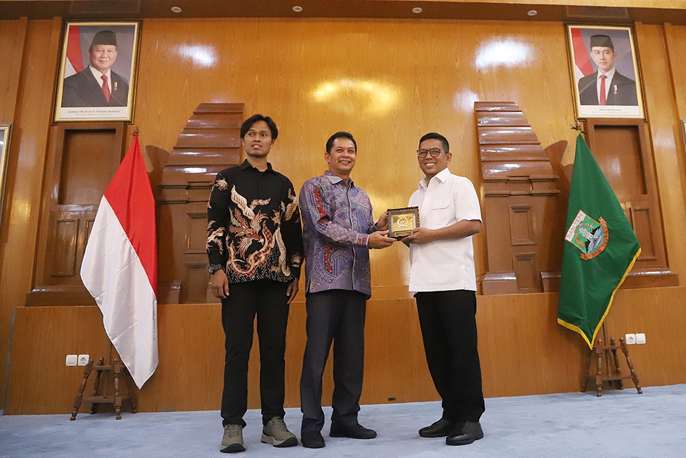 KWP bersama DPR silaturahmi ke Gubernur Banten Andra Soni. (BeritaNasional/Elvis Sendouw)