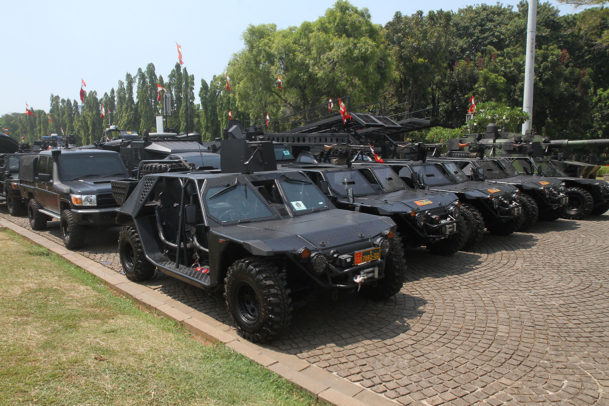 Rudal Yakhont TNI AL berada di silang Monas, Jakarta, Selasa (1/1/2024). (BeritaNasional.com/Oke Atmaja)