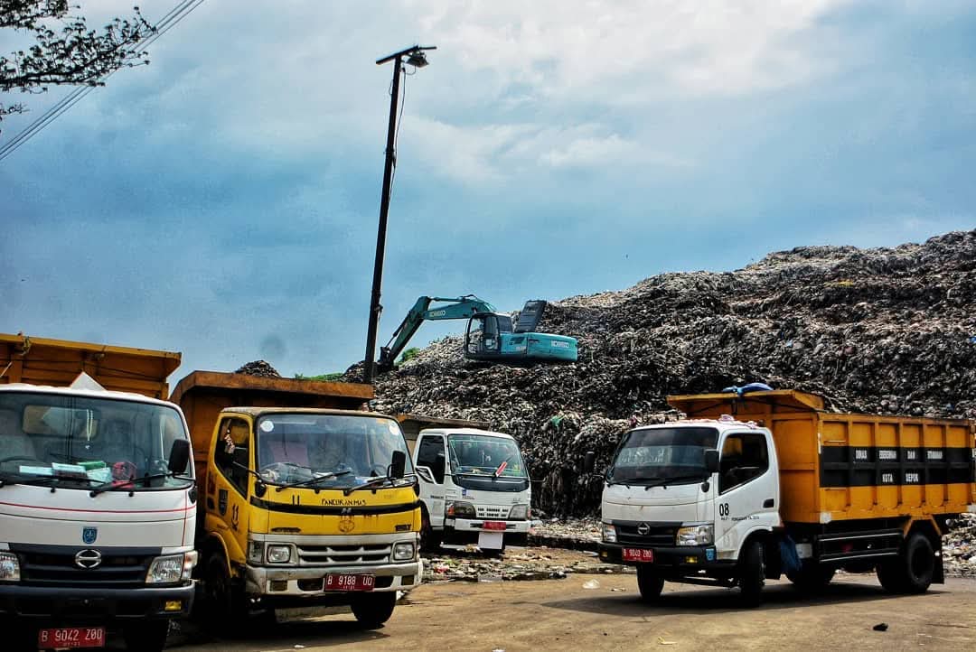 Suasana TPA samapah di Ciayung, Depok, Jawa Barat. (BeritaNasional/Elvis Sendouw)