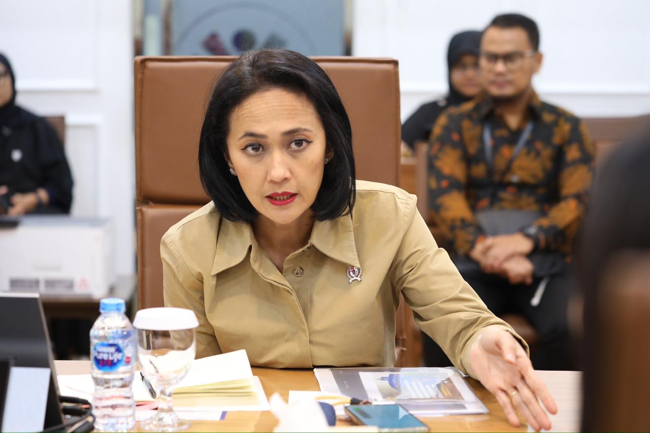 Wakil Menteri Pelindungan Pekerja Migran Indonesia (Wamen P2MI), Christina Aryani, menerima direksi Bank Artha Graha Internasional . (BeritaNasional/Elvis/HO P2MI)