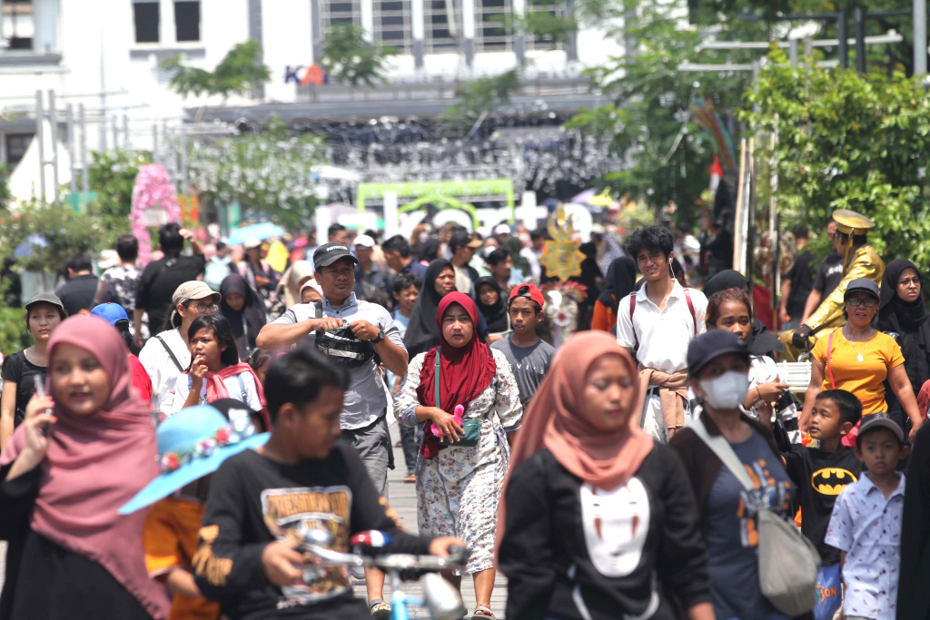 Suasana di Kawasan Kota Tua, Jakarta Barat, Selasa (16/4/2024). (BeritaNasional.com/Oke Atmaja)