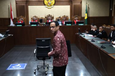 Nadiem Makarim bersiap menjalani sidang tuntutan di Pengadilan Tipikor,Jakarta,  Rabu (13/5/2026). (Beritanasional.com/Oke Atmaja)